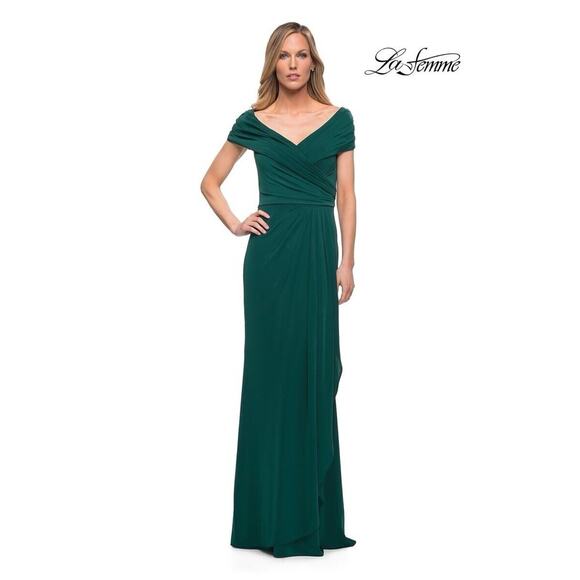 La Femme Ruched Emerald Jersey Column Gown NWT 4 $398 - Picture 1 of 6